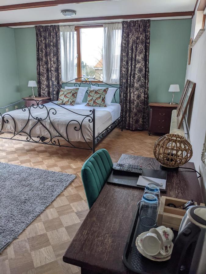 Hotel De Gravin Van Форден Екстериор снимка