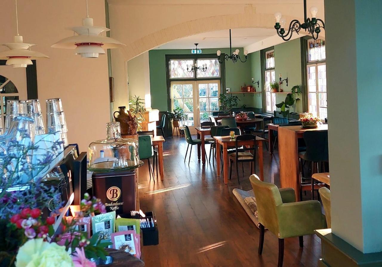 Hotel De Gravin Van Форден Екстериор снимка