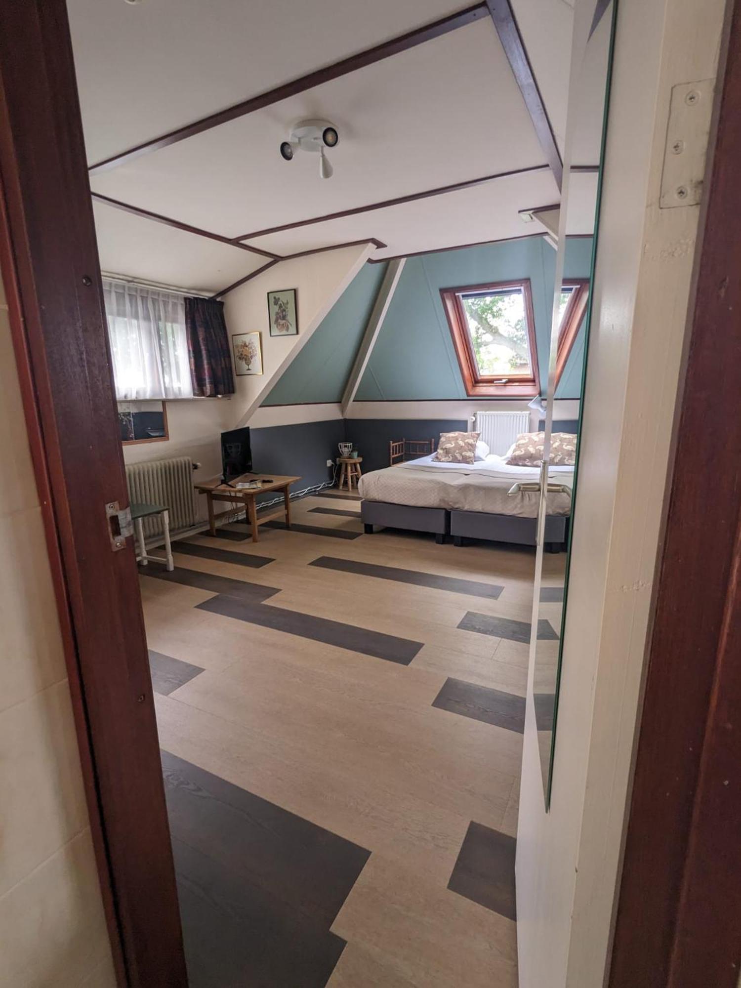 Hotel De Gravin Van Форден Екстериор снимка